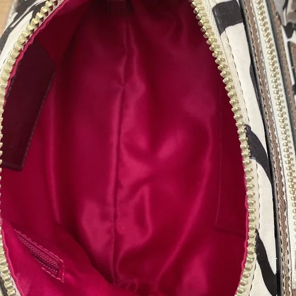 ✨Sold✨ Coach Poppy Floral Graffiti Groovy Shoulder Bag - Picture 12 of 14